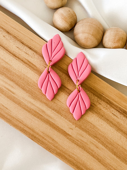 Luxe Reverie Earring - Pink